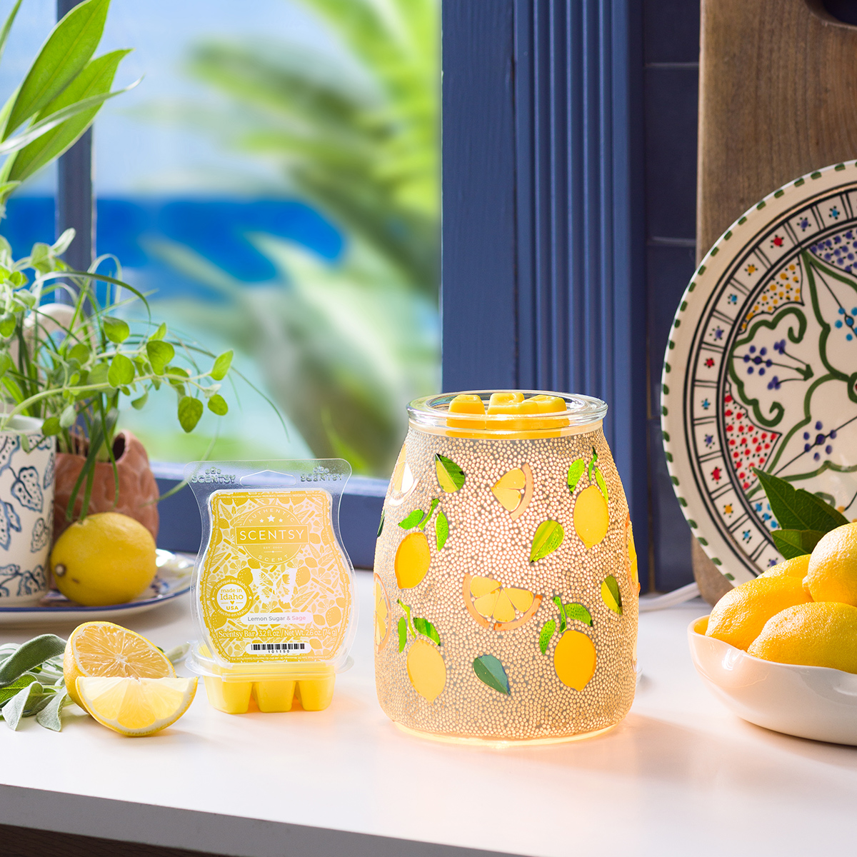 June 2025 Scent & Warmer of the Month – Stylized